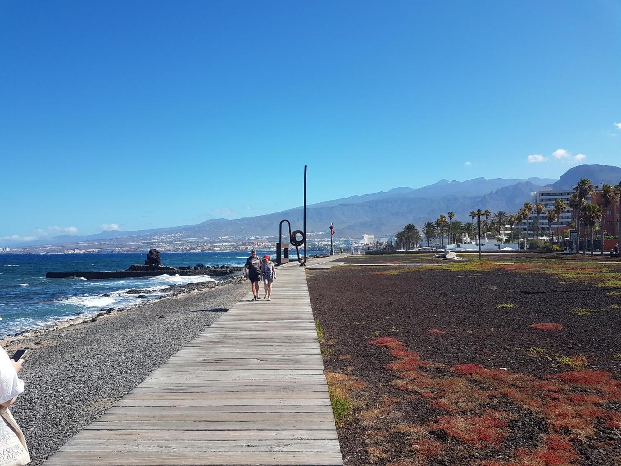 Beach 400Mtr, Top Of Mountain With Spectacular Surround View 200Mtr Los Cristianos  Exteriör bild